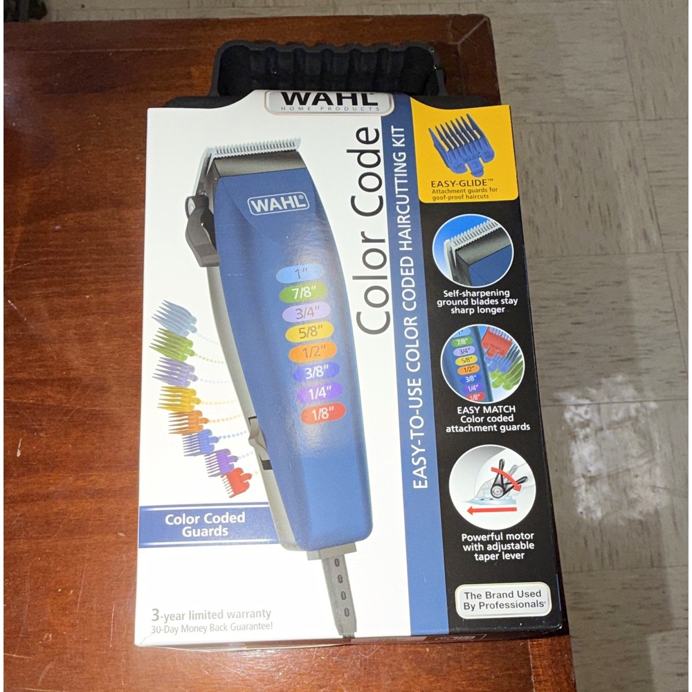 Wahl Color Code Blue Haircutting Kit w/ Guards, Case, Taper Lever 1/8-5/8